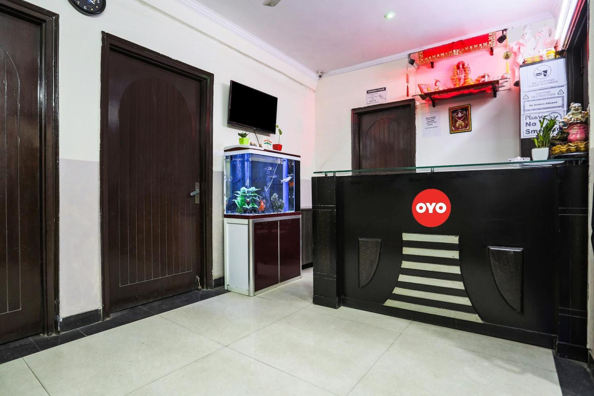 Hotel O Royal Galaxy Yeni Delhi Dış mekan fotoğraf